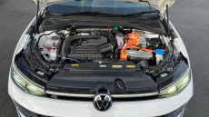 Volkswagen Passat 1.5 TSI eHybrid 272 R-Line 5dr DSG Estate